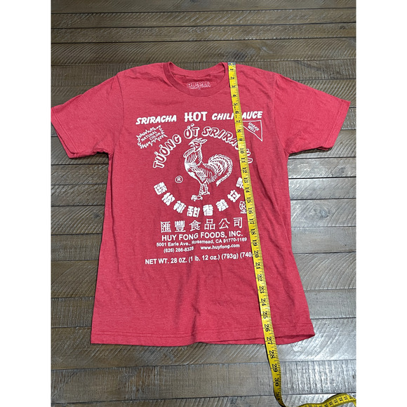 Ripple Junction Sriracha Hot Chili Sauce T-Shirt SMALL - Picture 2 of 5